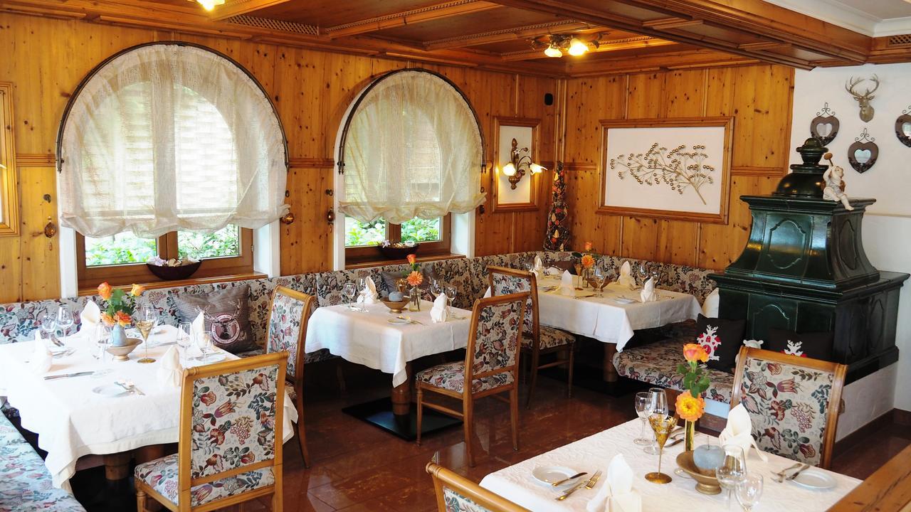 Hotel Schwarzenbergs Traube Glottertal Luaran gambar
